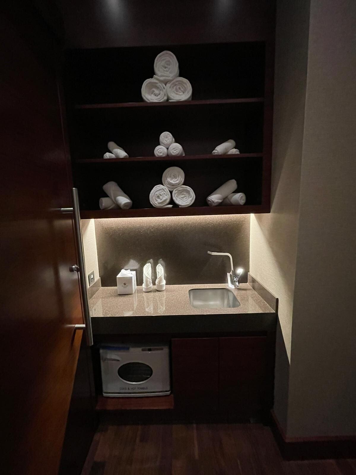 Hotel Bahrain Airport Manama Zewnętrze zdjęcie
